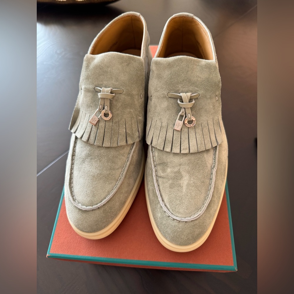 Loro Piana  Must have